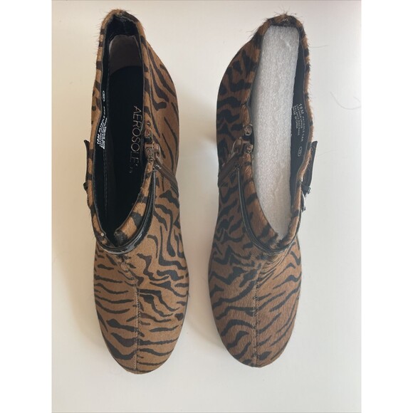 Aerosoles Leather Booties 10M Brown Black Cow Hair Ankle Boots Zip Round Toe - Picture 2 of 7